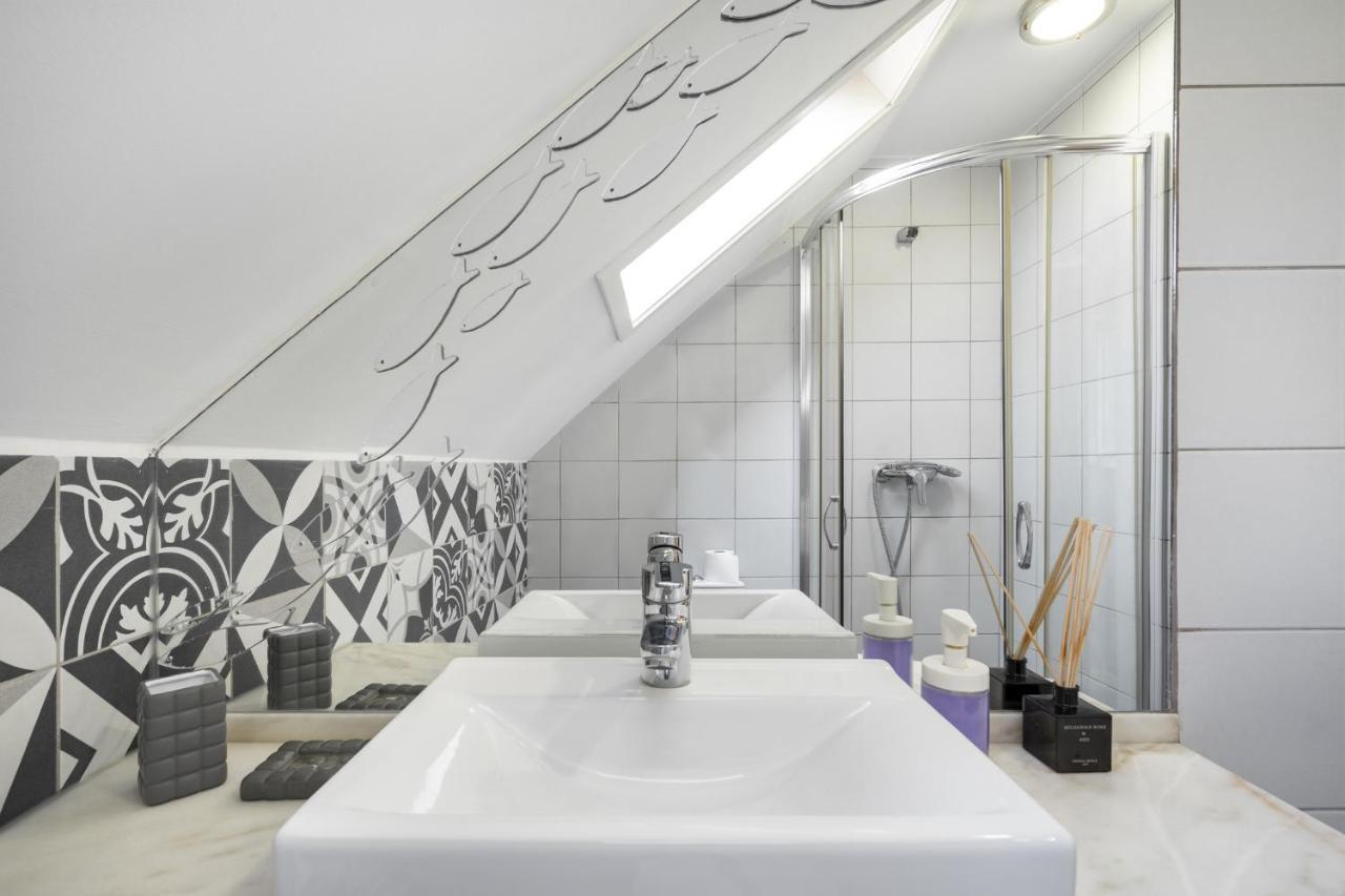 Whome Alfama Studio Prime Location Explore Lisbon W/ Style Exterior photo